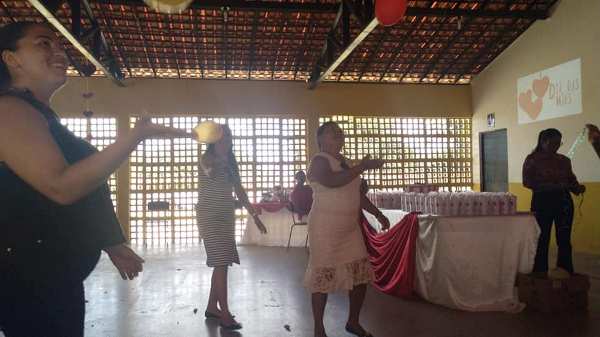 Educação municipal faz homenagem em comemoração ao dia das mães - Imagem 10