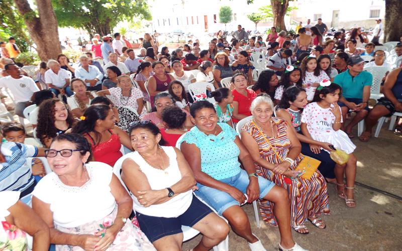 Prefeitura, SEMAS e Pastoral da Família de Pedro II celebram Dia das Mães - Imagem 34