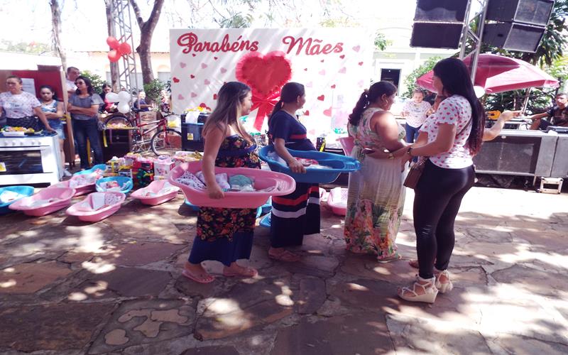 Prefeitura, SEMAS e Pastoral da Família de Pedro II celebram Dia das Mães - Imagem 106