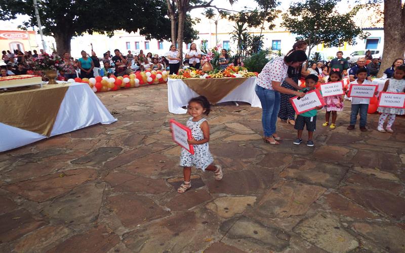Prefeitura, SEMAS e Pastoral da Família de Pedro II celebram Dia das Mães - Imagem 72
