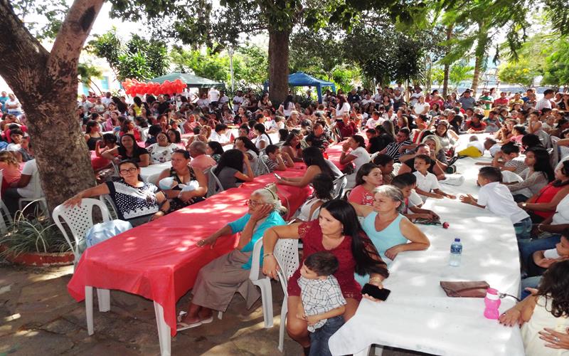 Prefeitura, SEMAS e Pastoral da Família de Pedro II celebram Dia das Mães - Imagem 38
