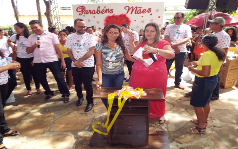 Prefeitura, SEMAS e Pastoral da Família de Pedro II celebram Dia das Mães - Imagem 155