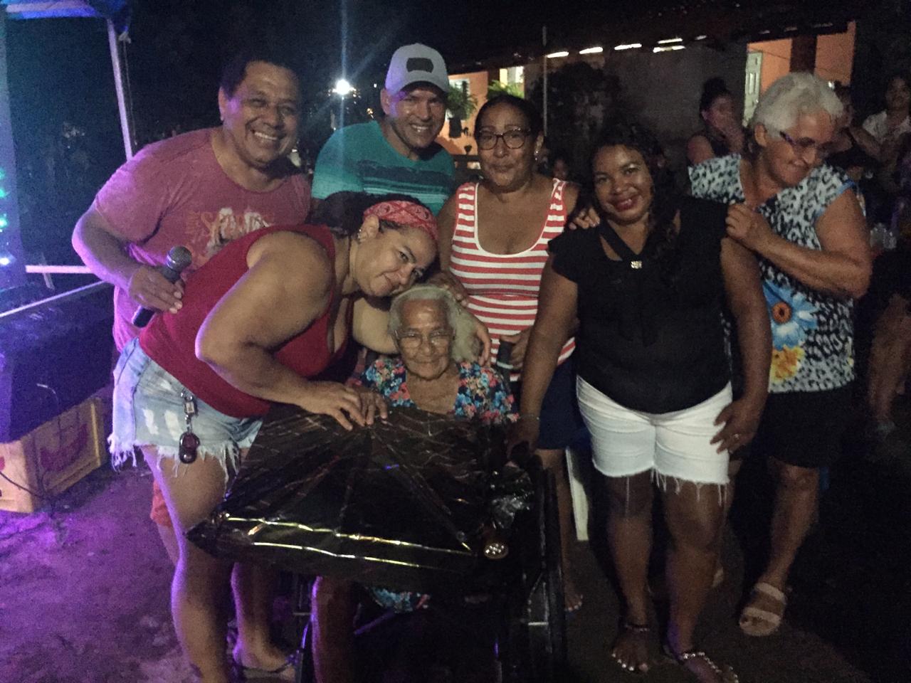 Prefeitura apoia festa para às mães na zona rural do município  - Imagem 2