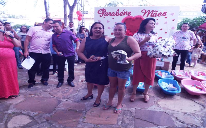 Prefeitura, SEMAS e Pastoral da Família de Pedro II celebram Dia das Mães - Imagem 121