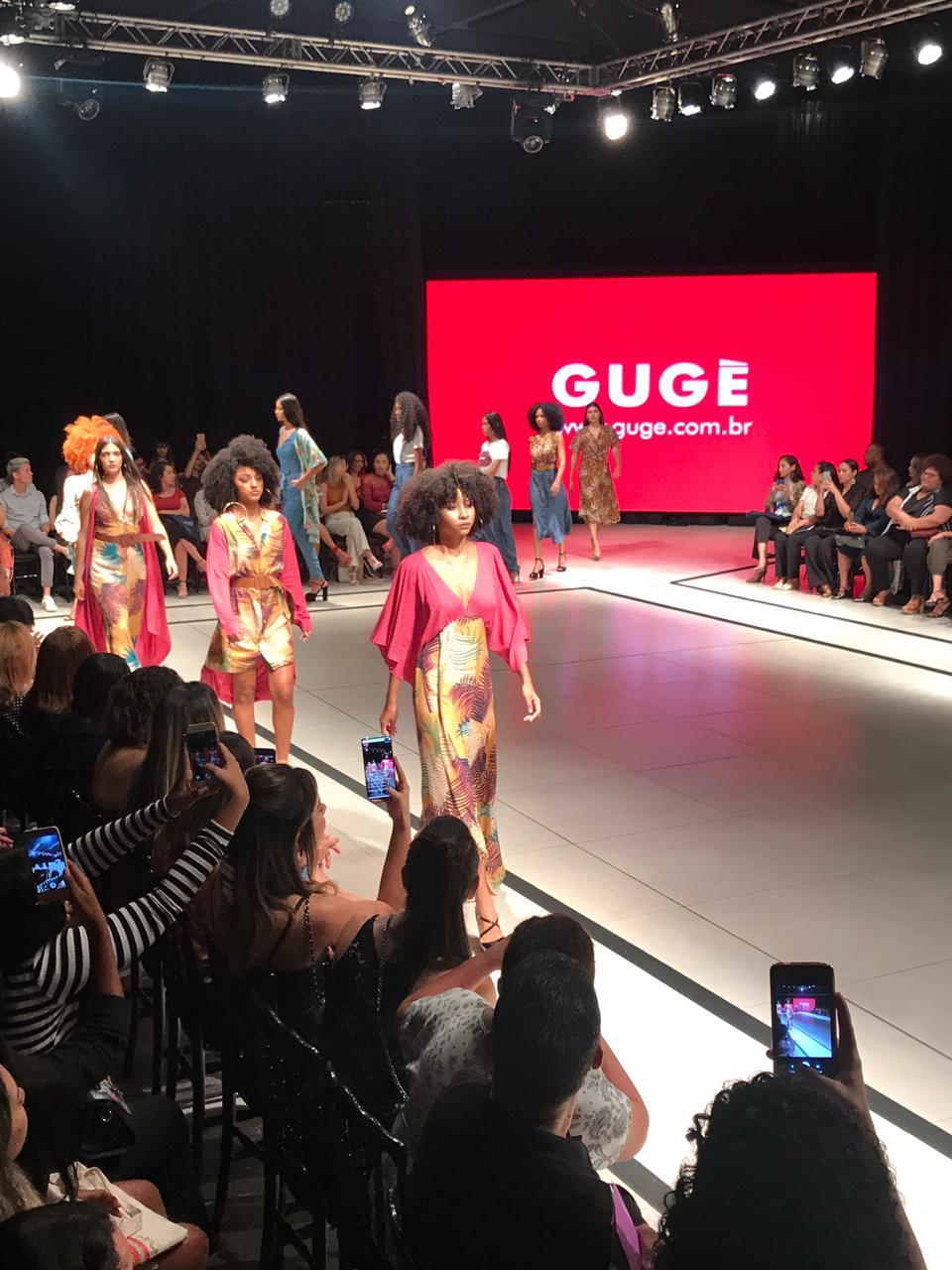 Marca Gugé desfila coleção com estampas alegres - Imagem 4