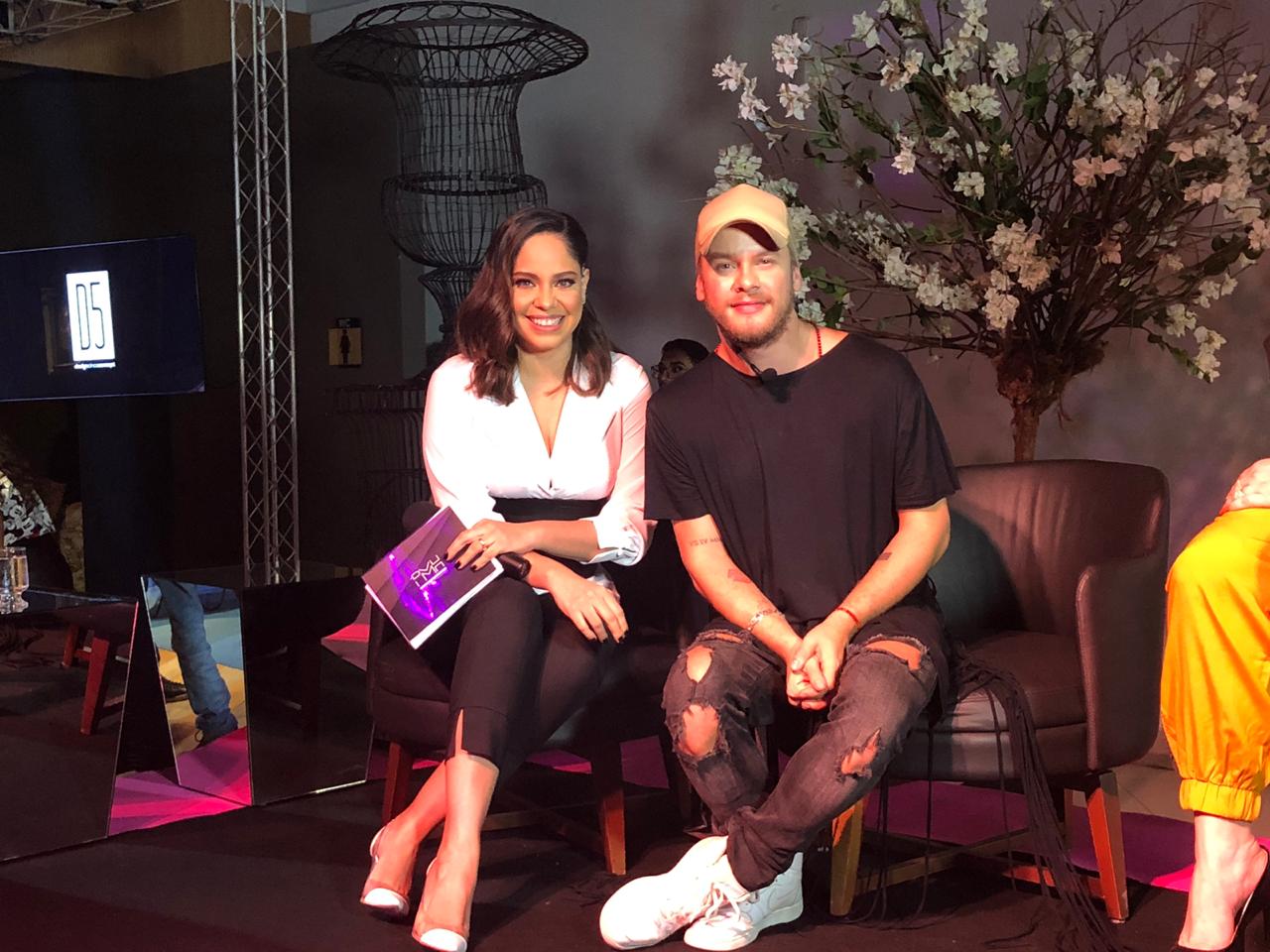 Maquiador do O Boticario, Erich Gutmann da dicas de beleza no talkshow da 1ª noite do PMH - Imagem 2