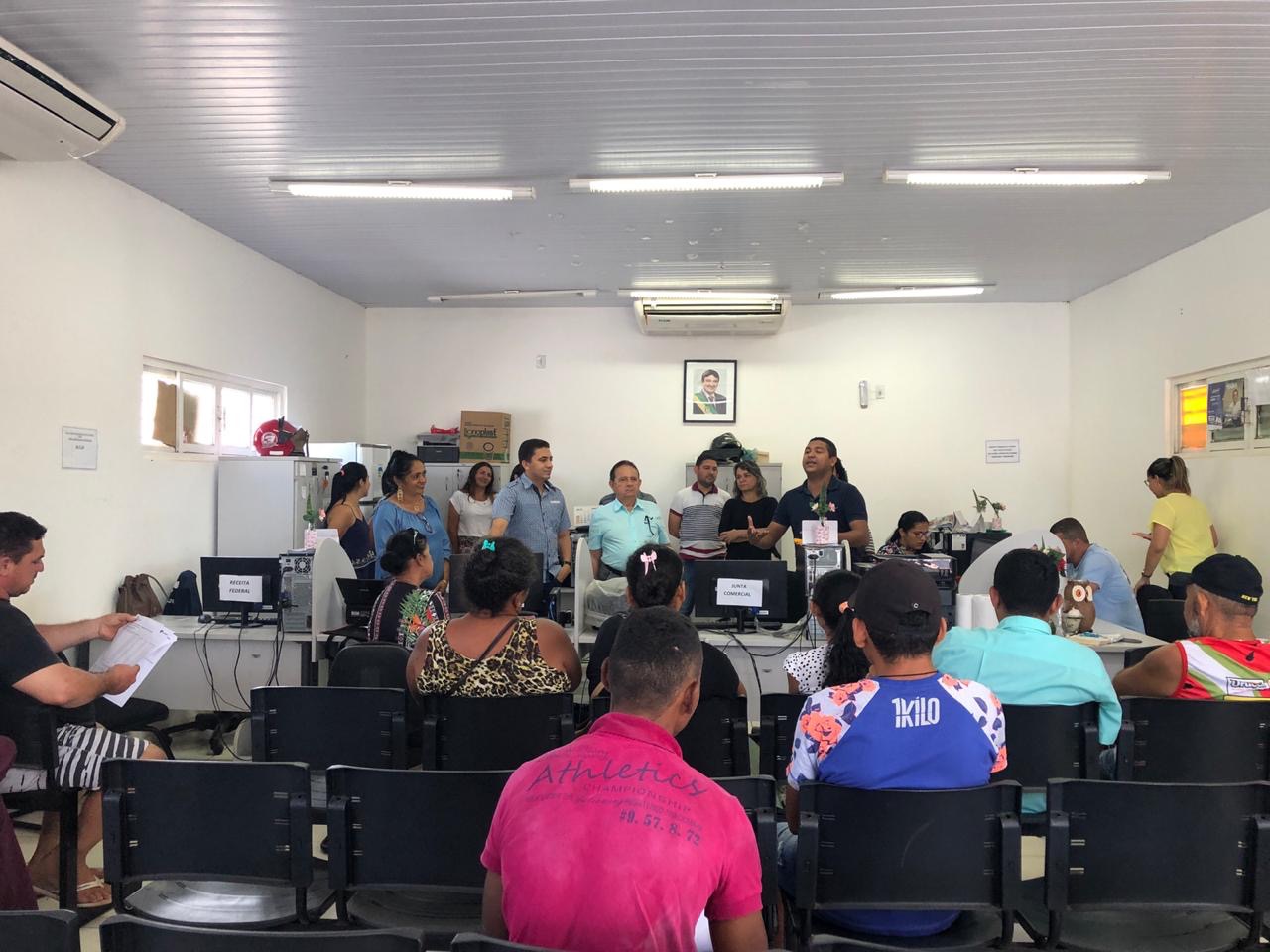 Prefeito Dr Wagner e secretários municipais visitam a Sala da cidadania - Imagem 2