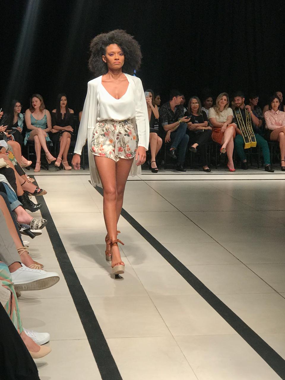 Marca Uso Dona encerra a primeira noite de desfiles do Piauí Moda House 2019 - Imagem 2