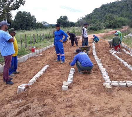 PMU inicia obra de calçamento na rua do Bonfim em Uruçuí 