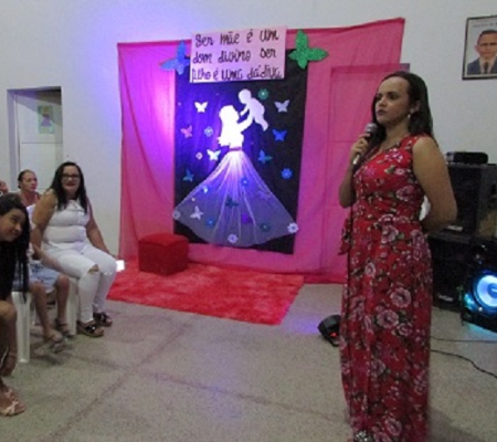 SCFV realiza Jantar em homenagens às mães 