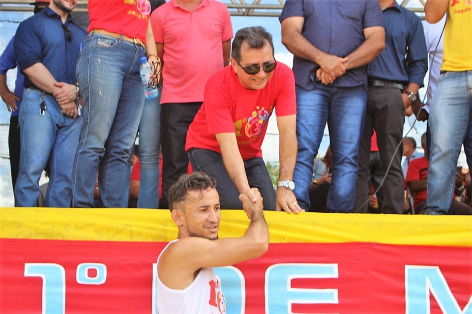 Prefeitura de Joaquim Pires realiza festa em homenagem ao Dia do Trabalhador - Imagem 1