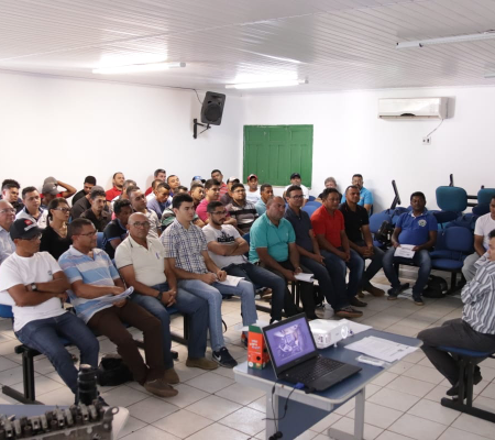 Pela primeira vez, motoristas da PMU recebem capacitação sobre prevenção de acidentes e mecânica básica