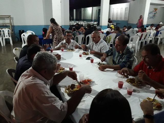 Garis de Dom Expedito Lopes são homenageados com jantar comemorativo - Imagem 24