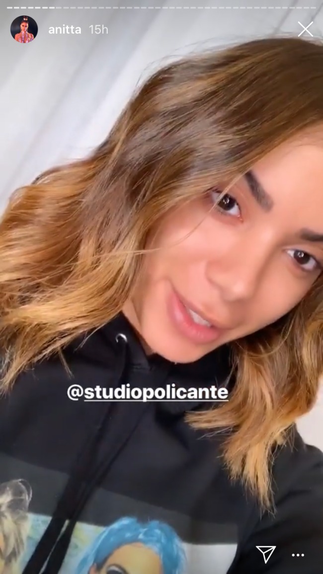 anitta-cabelo-moreno-iluminado anitta-cabelo-moreno-iluminado