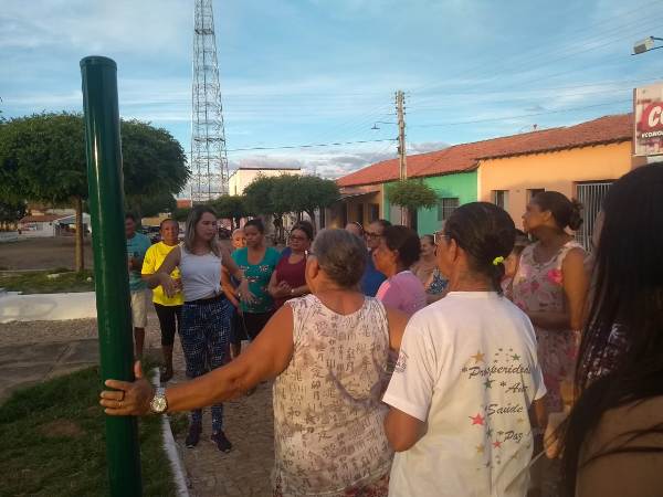 NASF realiza atividades com idosos na academia da saúde  - Imagem 2