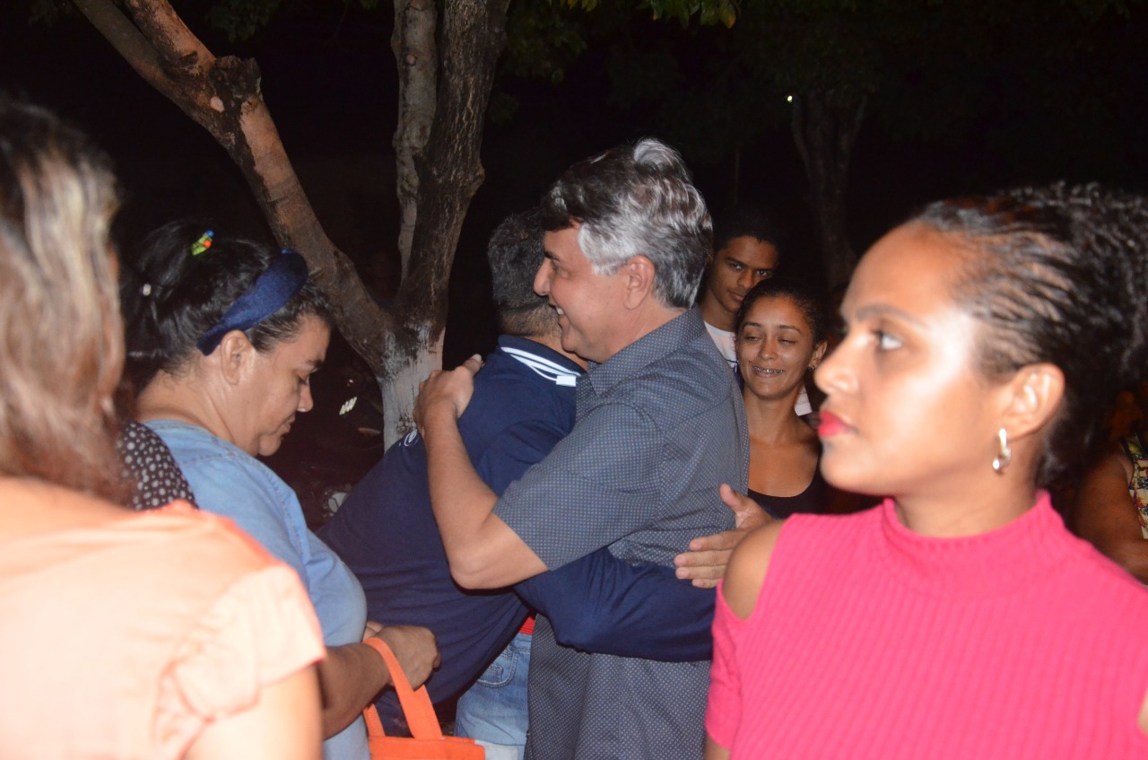 Secretaria de Infraestrutura do Estado entrega academia popular junto com prefeito João Luiz  - Imagem 6