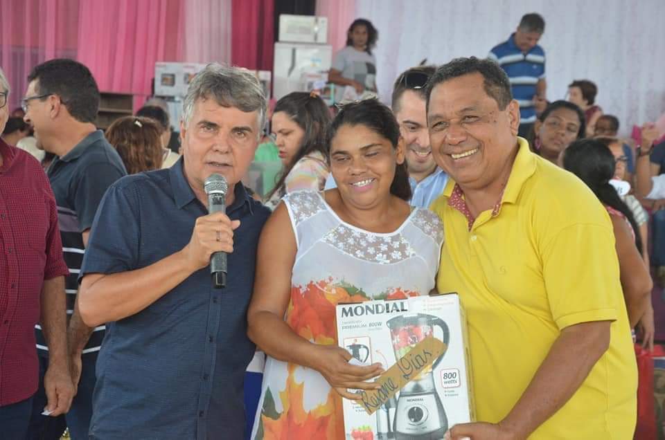 Festa para às Mães , um sucesso de público e excelentes brindes, entre eles uma moto okm  - Imagem 34