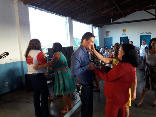 Idosos comemoram Dia das Mães em DEL - Imagem 58