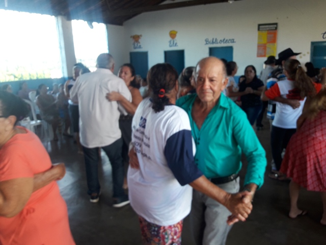 Idosos comemoram Dia das Mães em DEL - Imagem 25