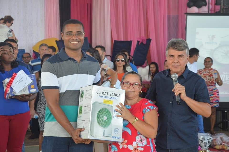 Festa para às Mães , um sucesso de público e excelentes brindes, entre eles uma moto okm  - Imagem 27