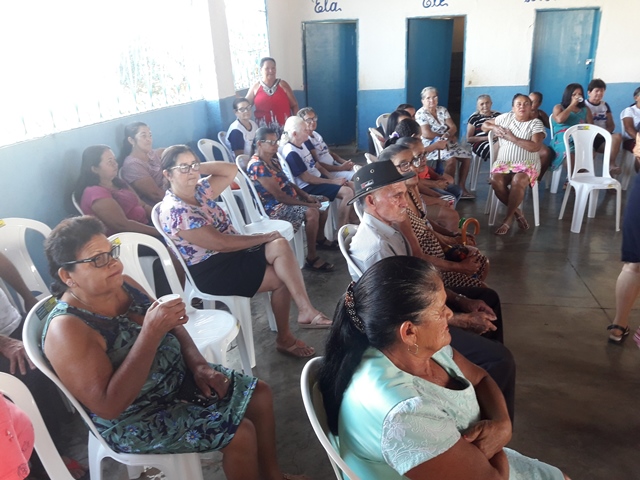 Idosos comemoram Dia das Mães em DEL - Imagem 16