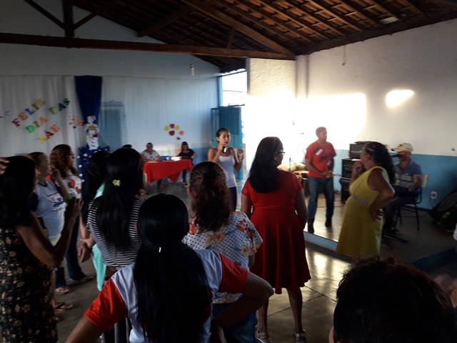 Idosos comemoram Dia das Mães em DEL - Imagem 54