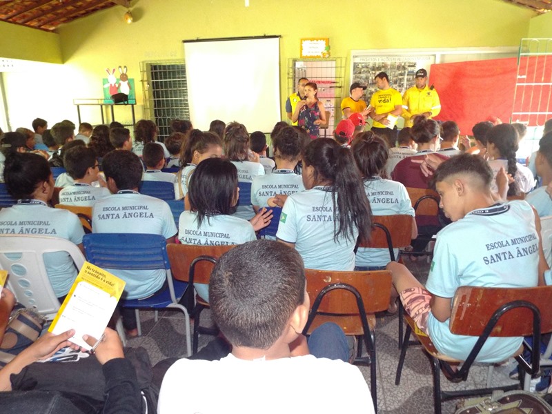 Strans leva campanha “Maio Amarelo” às escolas de Pedro II - Imagem 15