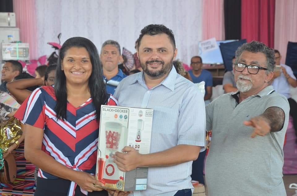 Festa para às Mães , um sucesso de público e excelentes brindes, entre eles uma moto okm  - Imagem 39