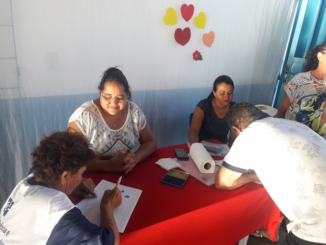 Idosos comemoram Dia das Mães em DEL - Imagem 4