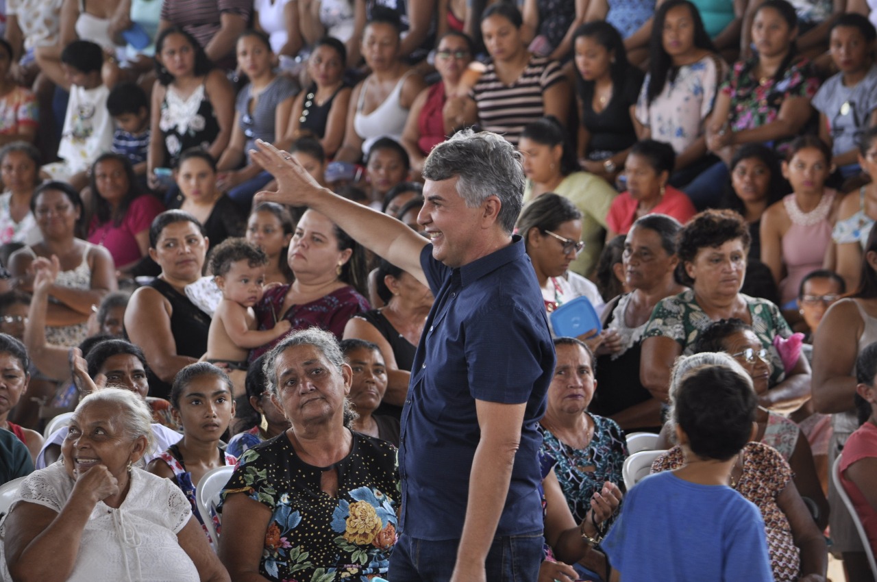 Festa para às Mães , um sucesso de público e excelentes brindes, entre eles uma moto okm  - Imagem 1