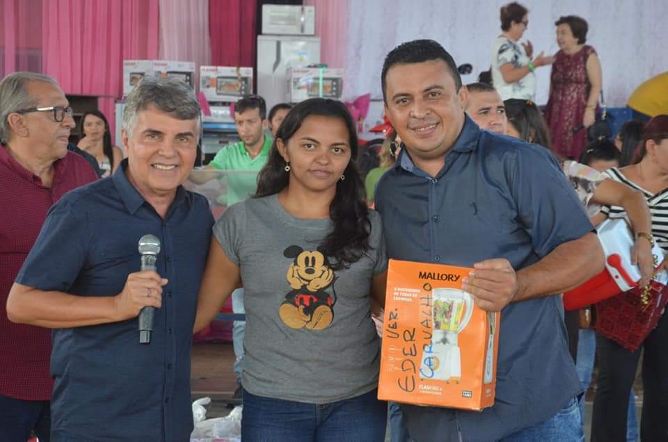 Festa para às Mães , um sucesso de público e excelentes brindes, entre eles uma moto okm  - Imagem 24