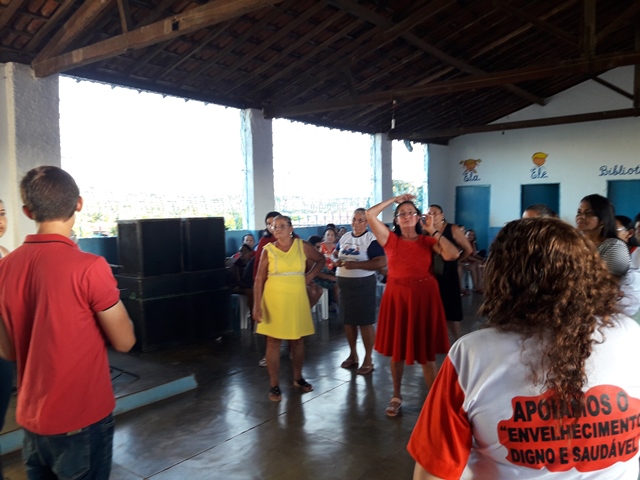 Idosos comemoram Dia das Mães em DEL - Imagem 52