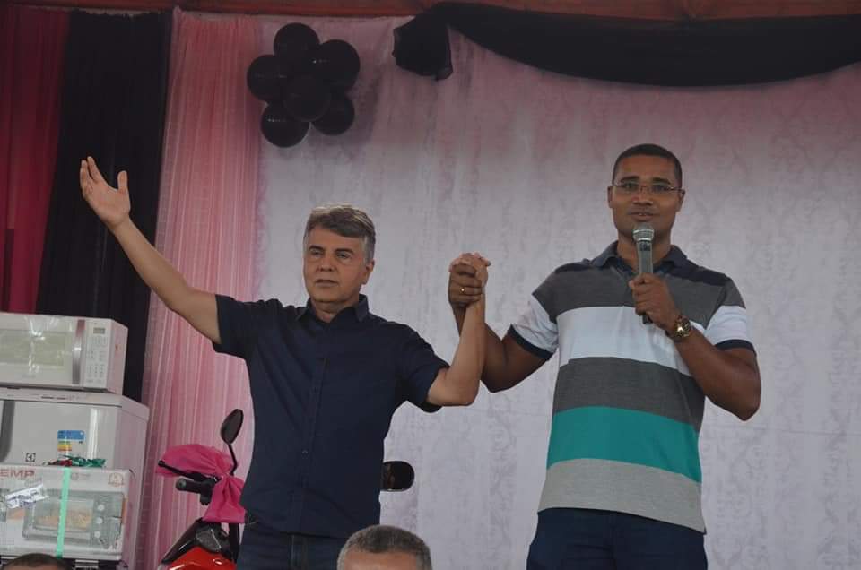 Festa para às Mães , um sucesso de público e excelentes brindes, entre eles uma moto okm  - Imagem 3