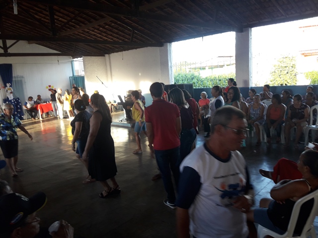 Idosos comemoram Dia das Mães em DEL - Imagem 47