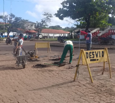 Prefeitura de Barras  inicia recuperação de ruas e avenidas