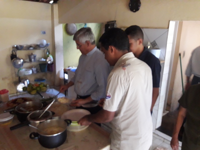 Bispo Dom Plínio visita Dom Expedito Lopes em Missão Pastoral - Imagem 207