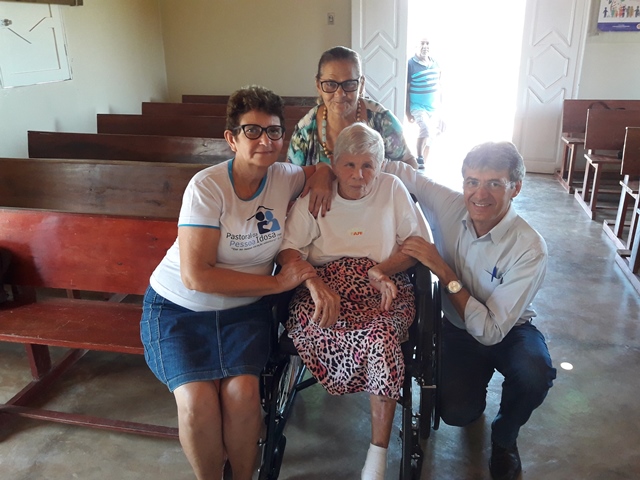 Bispo Dom Plínio visita Dom Expedito Lopes em Missão Pastoral - Imagem 157