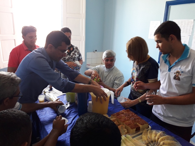 Bispo Dom Plínio visita Dom Expedito Lopes em Missão Pastoral - Imagem 46
