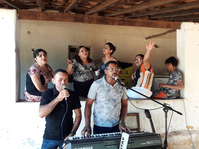 Peregrinação da subida do morro festejos da Santa Cruz em Malhada no município de Bocaina – PI - Imagem 23