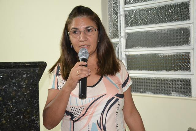 PRIMEIRA DAMA - VALDIVA