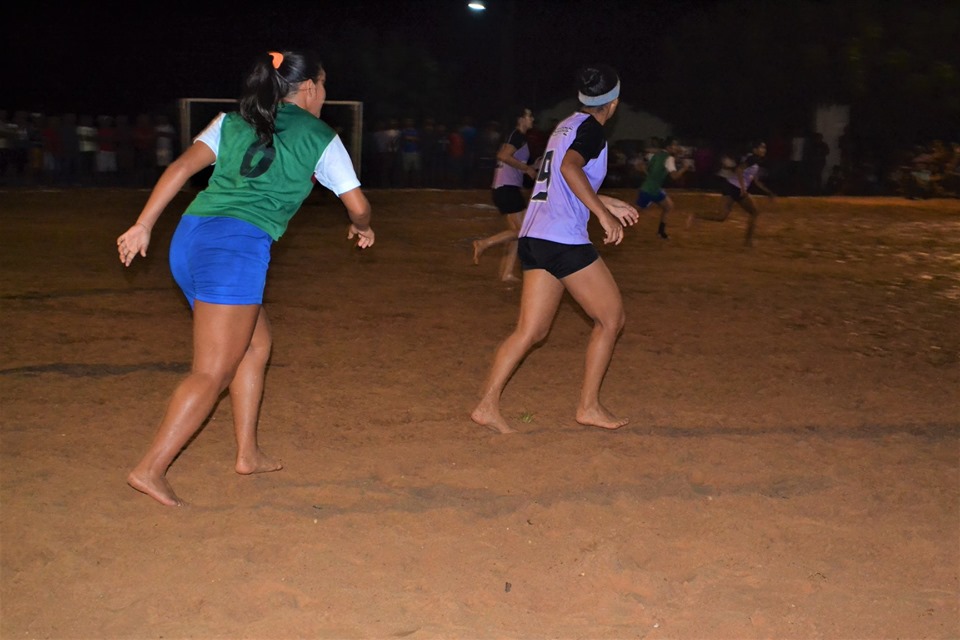 Equipe do Mato Feio goleia o Massapê e se consagra campeã do Torneio de Futebol de Areia Feminino 2019 - Imagem 39