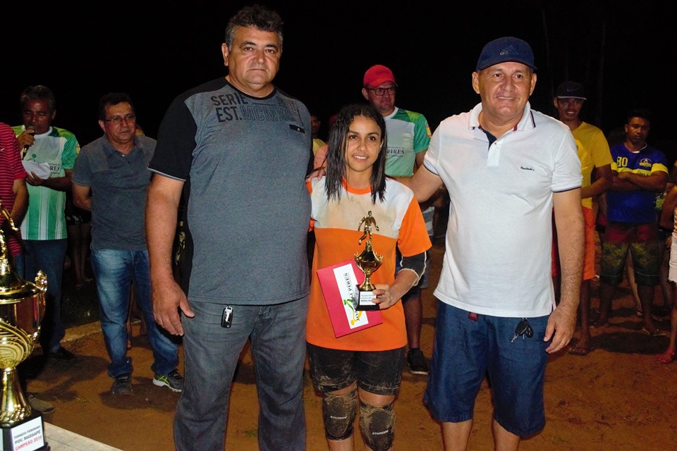 Equipe do Mato Feio goleia o Massapê e se consagra campeã do Torneio de Futebol de Areia Feminino 2019 - Imagem 19
