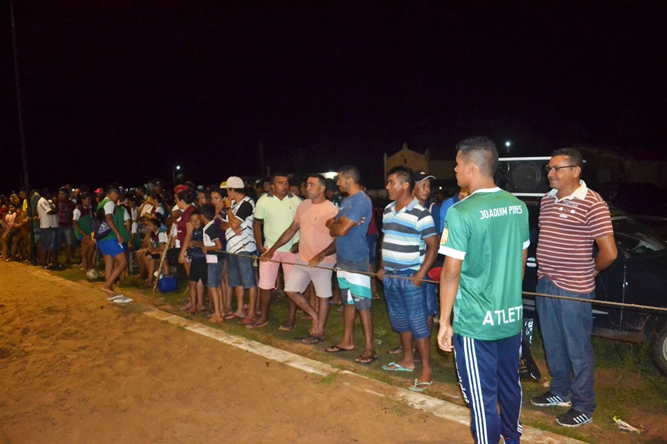 Equipe do Mato Feio goleia o Massapê e se consagra campeã do Torneio de Futebol de Areia Feminino 2019 - Imagem 63