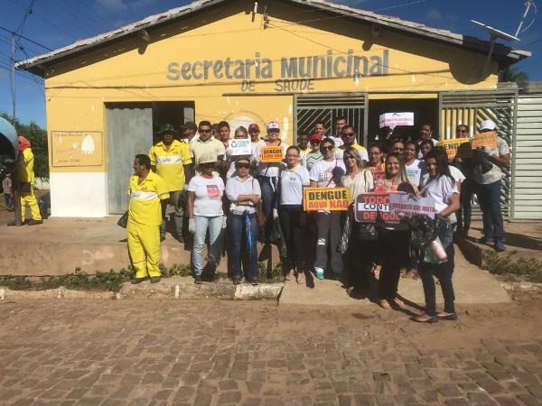 Secretaria de saúde realiza mutirão de limpeza na cidade de Santo Inácio  - Imagem 2