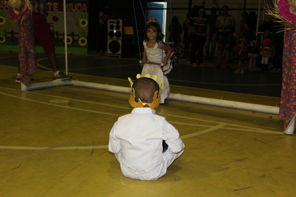 Escolinha Tia Loura realizou  arraiá com crianças - Imagem 6