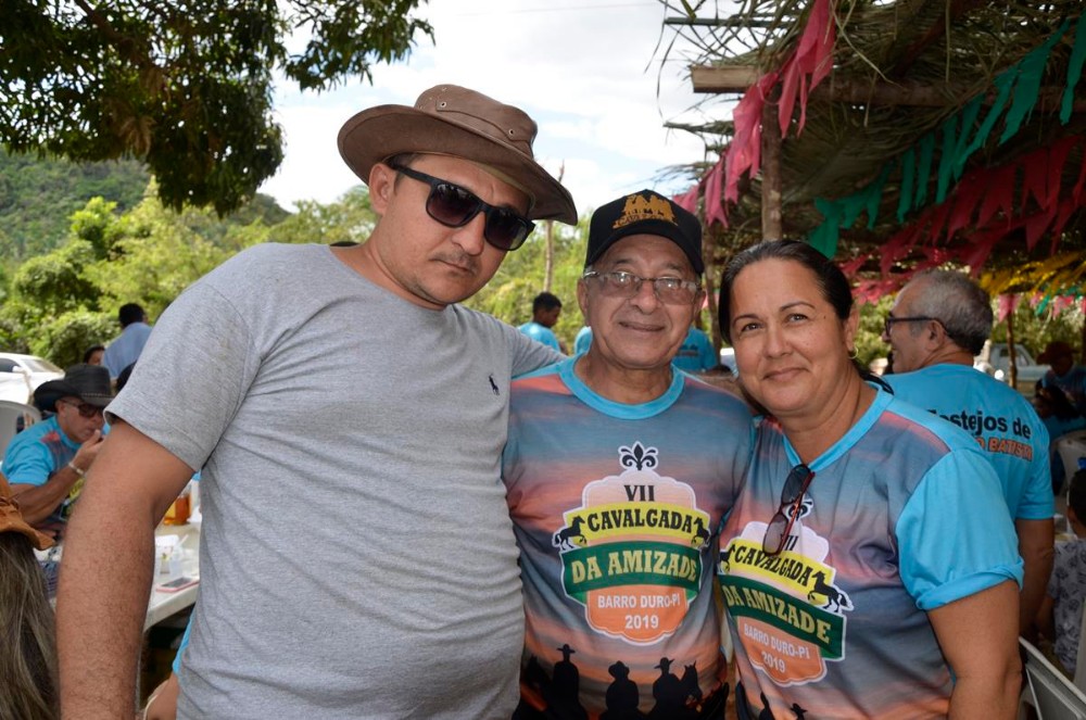 Cavalgada da Amizade reúne uma multidão em Barro Duro - Imagem 21