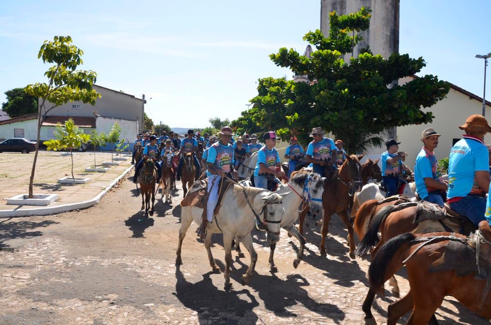 Cavalgada da Amizade reúne uma multidão em Barro Duro - Imagem 4