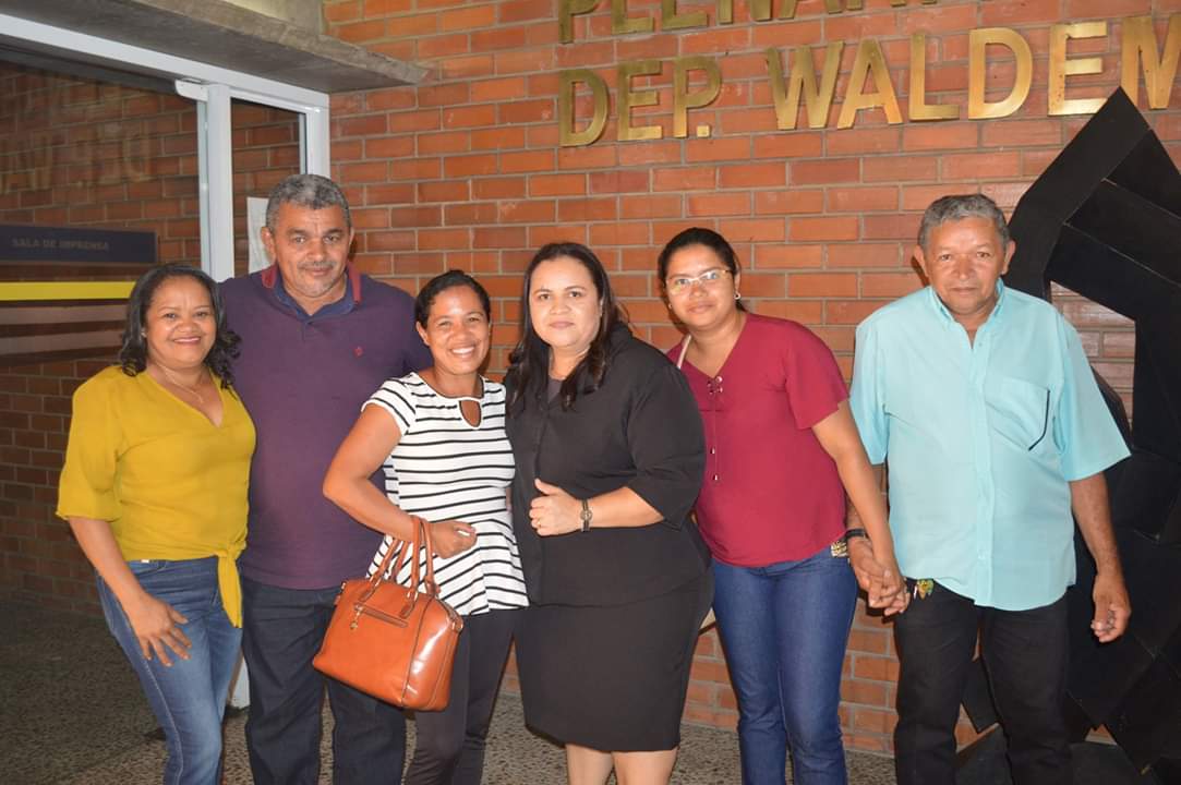 Prefeito João Luiz prestigia posse da monsenhorgilense Elisângela Moura  - Imagem 7