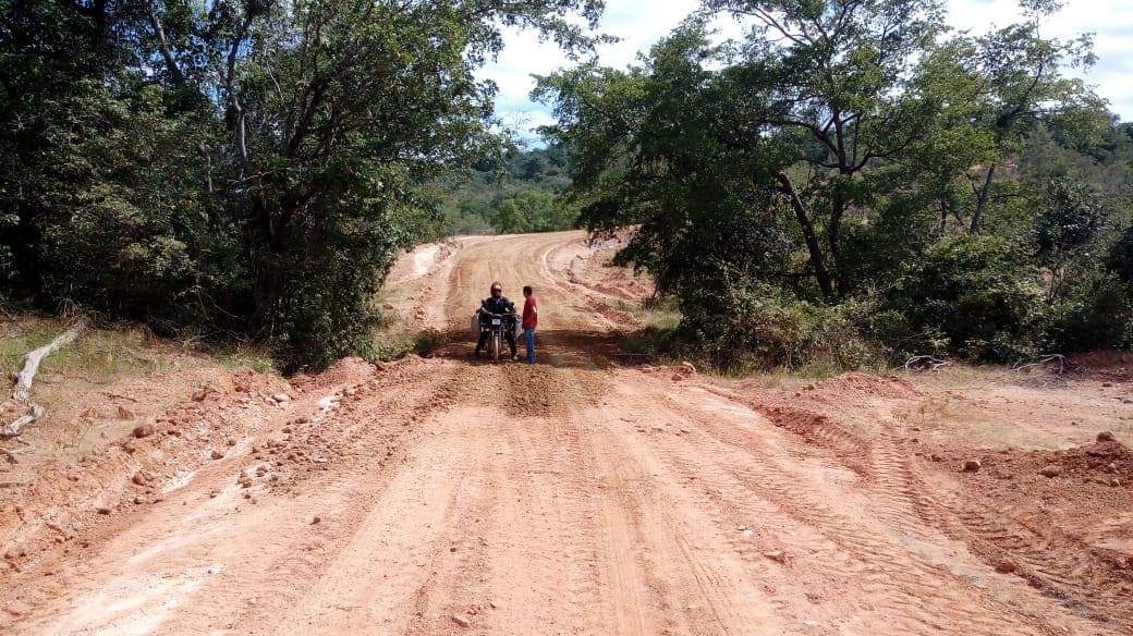Comunidades recebem melhorias em estradas, iluminação pública e outros benefícios - Imagem 13