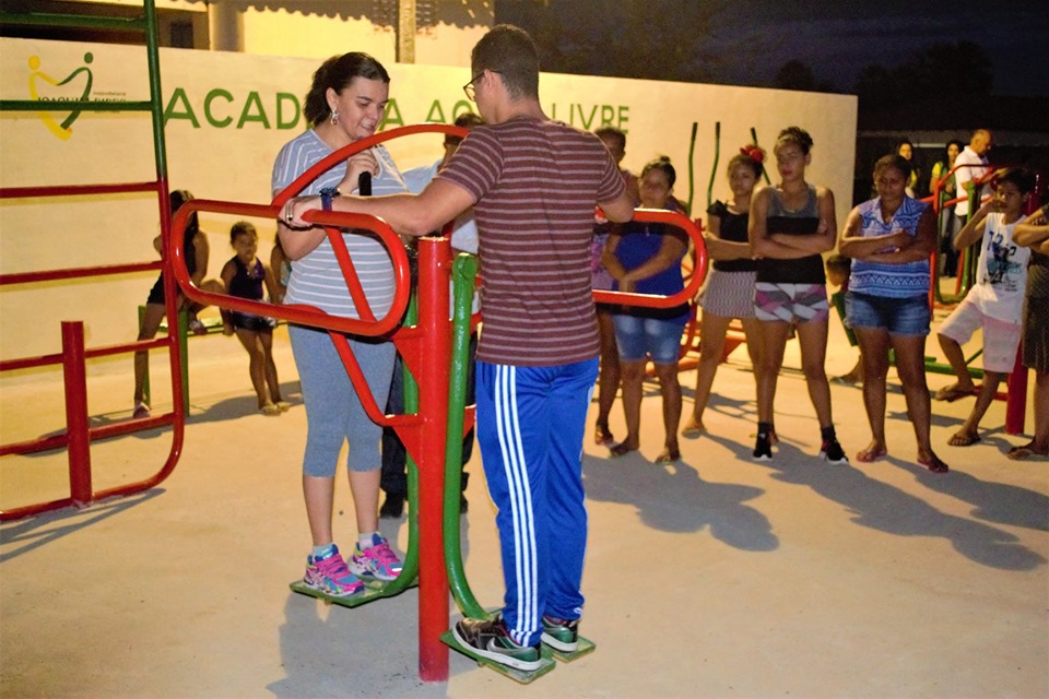 Prefeito Genival Bezerra inaugura Academia ao Ar Livre na zona rural - Imagem 45